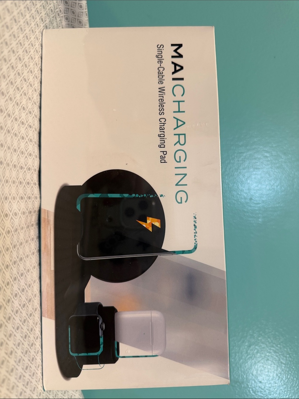Charging Single-Cable Wireless Charging Pad - Black
